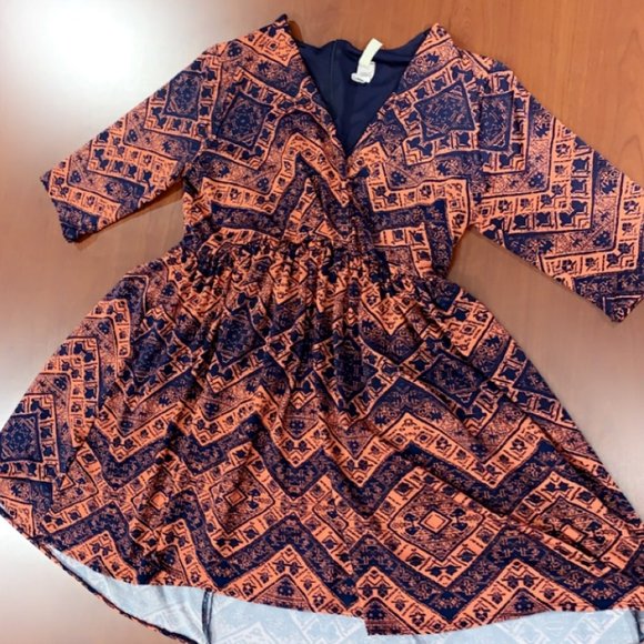 Beautiful Lucie Lu Aztec Design Dress EUC - Picture 1 of 4